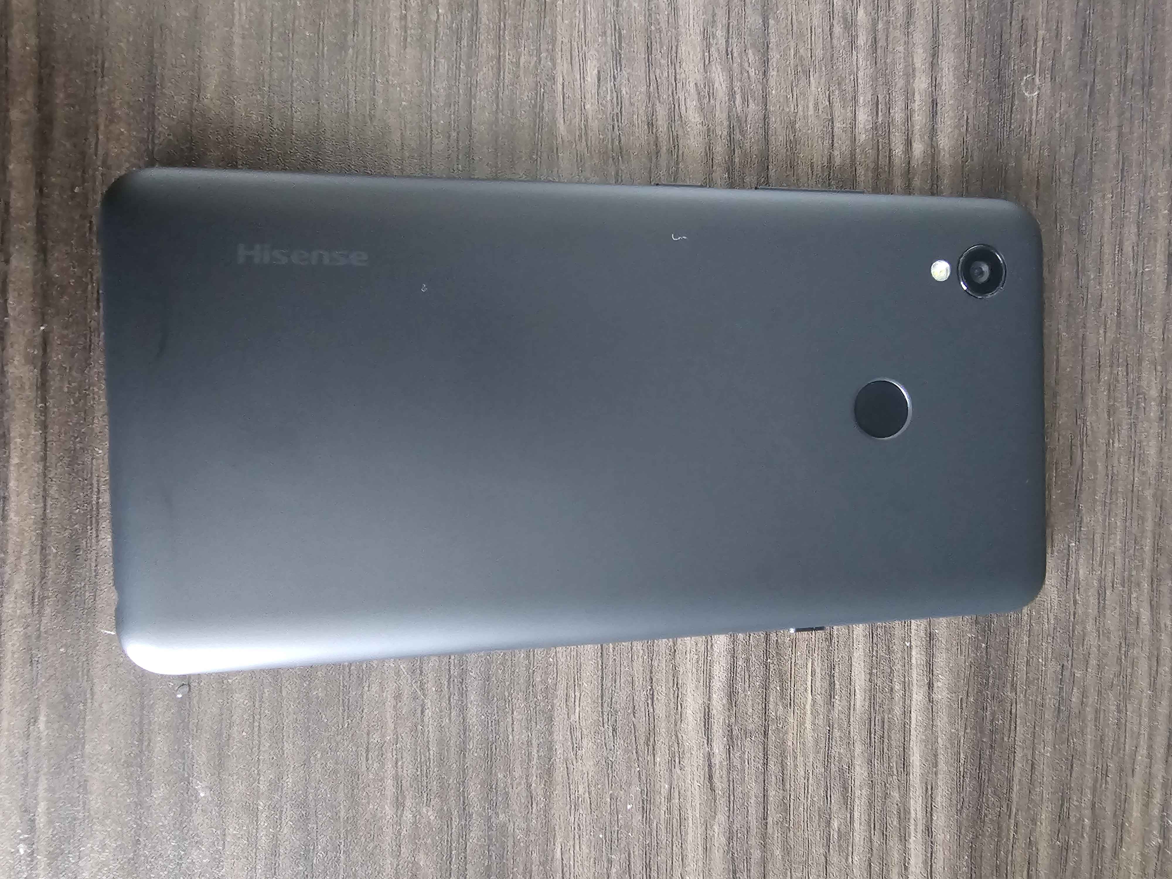 HISENSE A5 E-Ink Smartphone / E-Reader