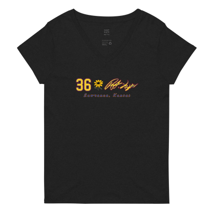 Patrick Joyner | Player Patch V-neck T-shirt - Clutch -
