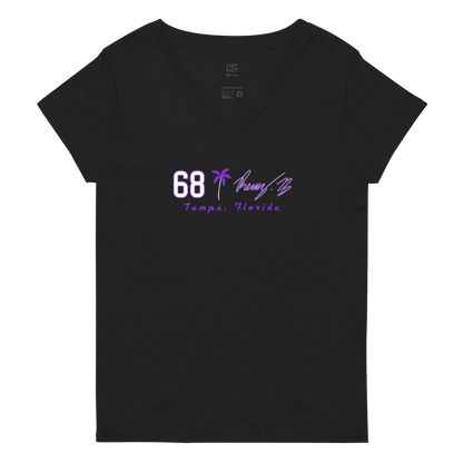 Remy Bikowski | Player Patch V-neck T-shirt - Clutch -